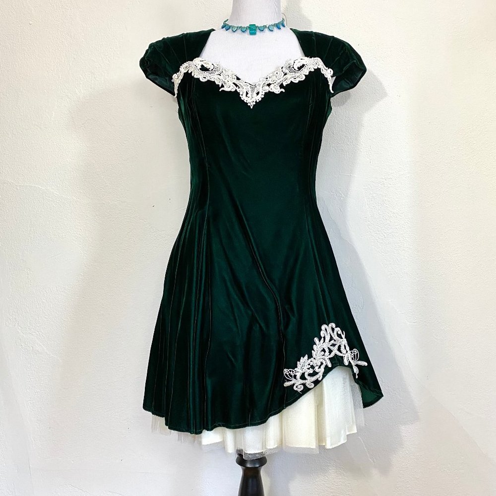 Vintage 1980s Green Velvet Prom Dress w/ Crinoline
